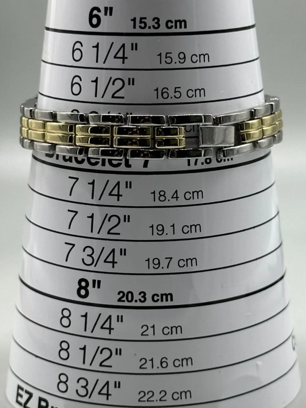 Two Tone Women Watch Silver Gold Crystal Bezel Scallop Print Dial New Battery
